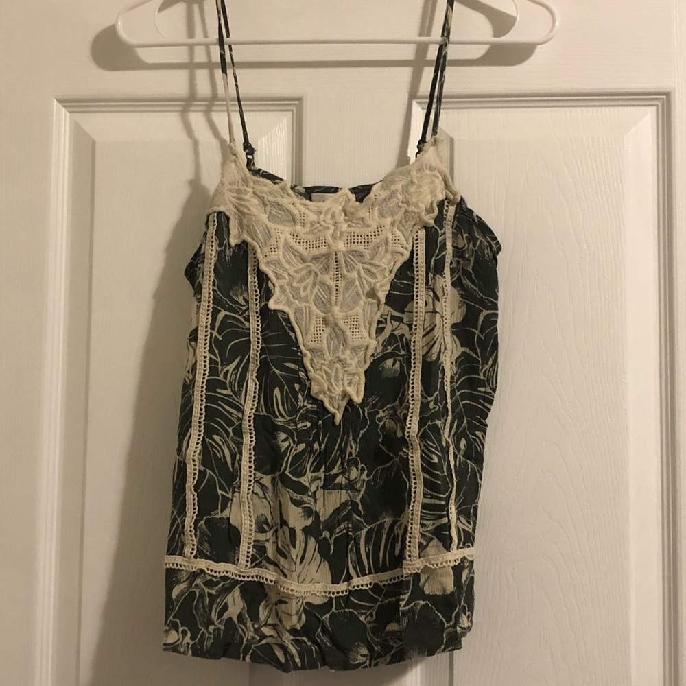 Coco + Jaimeson Floral Tank